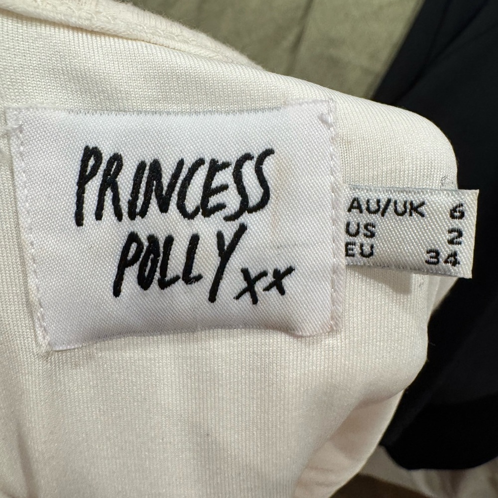 Princess Polly Dress Size 2 - Picture 2 of 3
